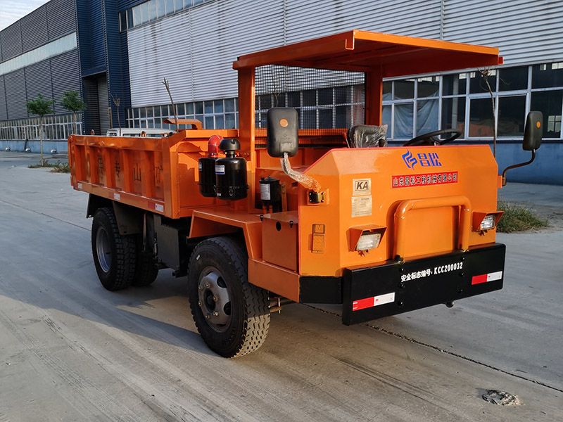 5噸礦用運(yùn)輸車(chē)